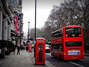 Front Office in City Hostel in London (UKLOND04A) Front Office in City Hostel in London (UKLOND04A)